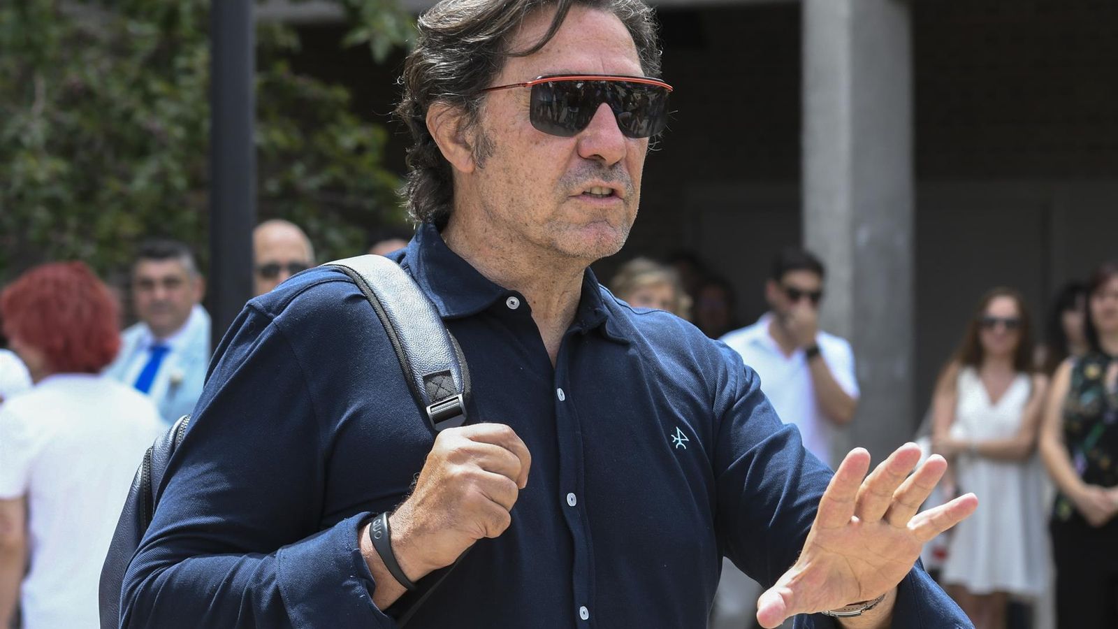 Luis Lorenzo saliendo del juzgado