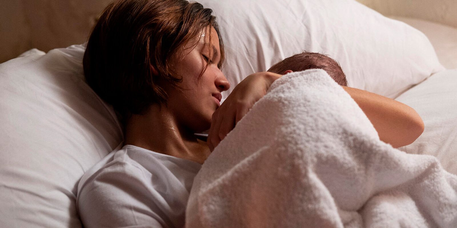 Irene Virgüez, en una escena de ‘La hija’, la película de Manuel Martín Cuenca que ha triunfado en los Asecan.