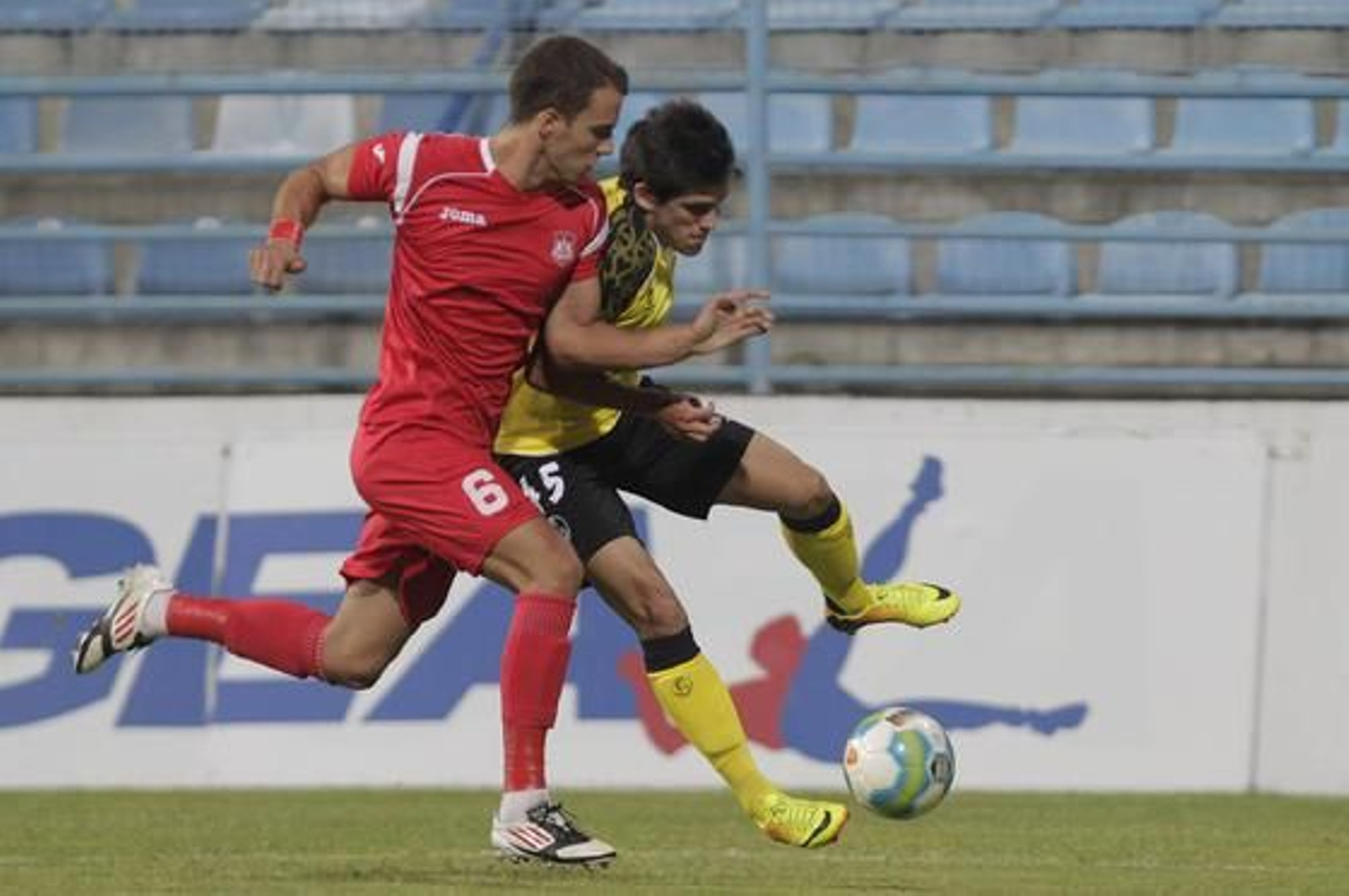 Las imágenes del Mladost-Sevilla