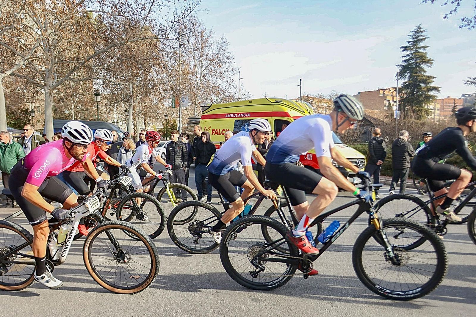 Las mejores imágenes de la primera etapa de la Andalucía Bike Race