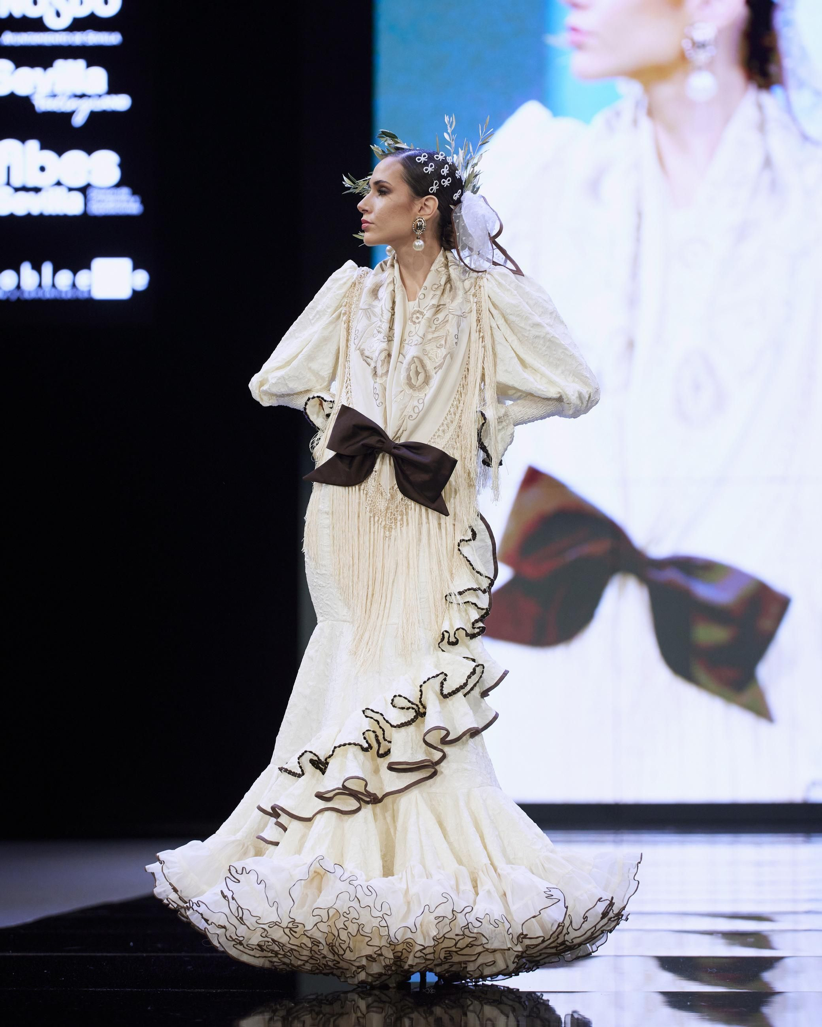 El desfile de María Amador en SIMOF 2025, todas las fotos