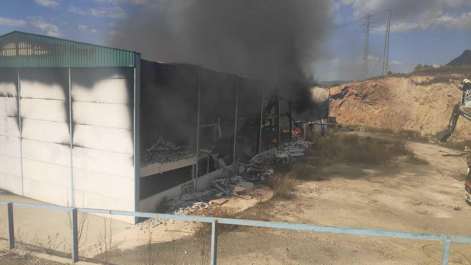 Imagen del incendio esta mañana