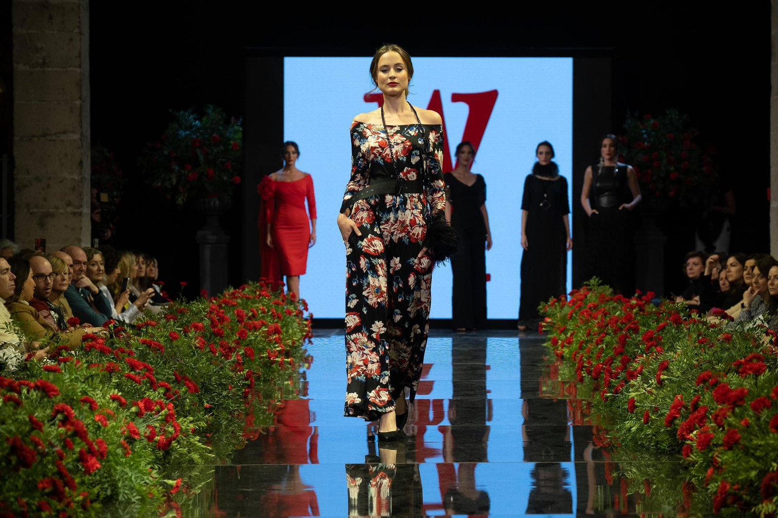 Los trajes de flamenca más bonitos de la Pasarela Flamenca Jerez 2023, todas las fotos