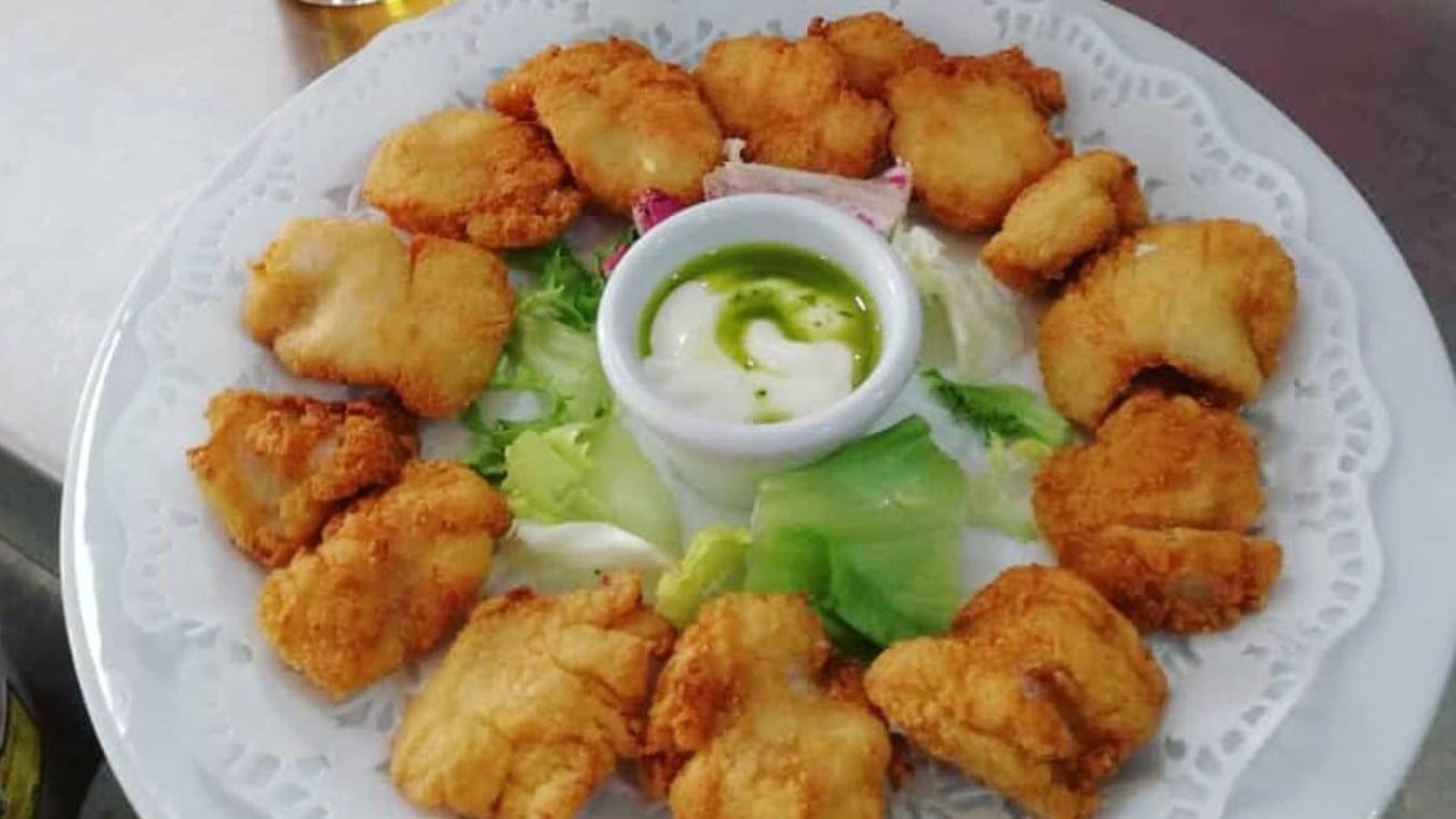 Merluza frita al limón