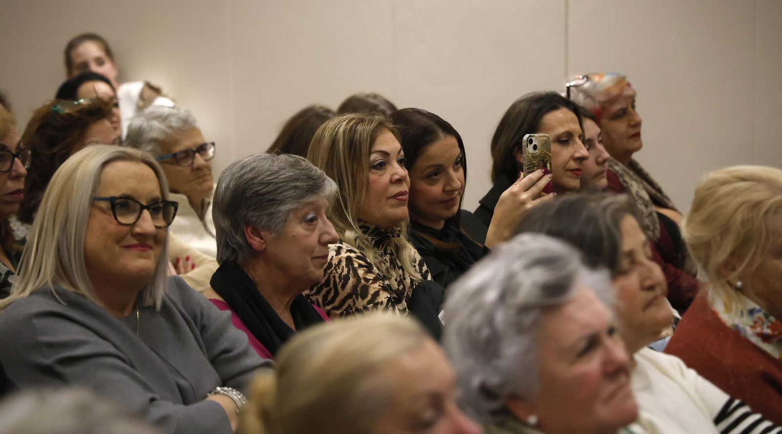 Fotos de la entrega de los galardones 'Mujeres que inspiran' en Algeciras