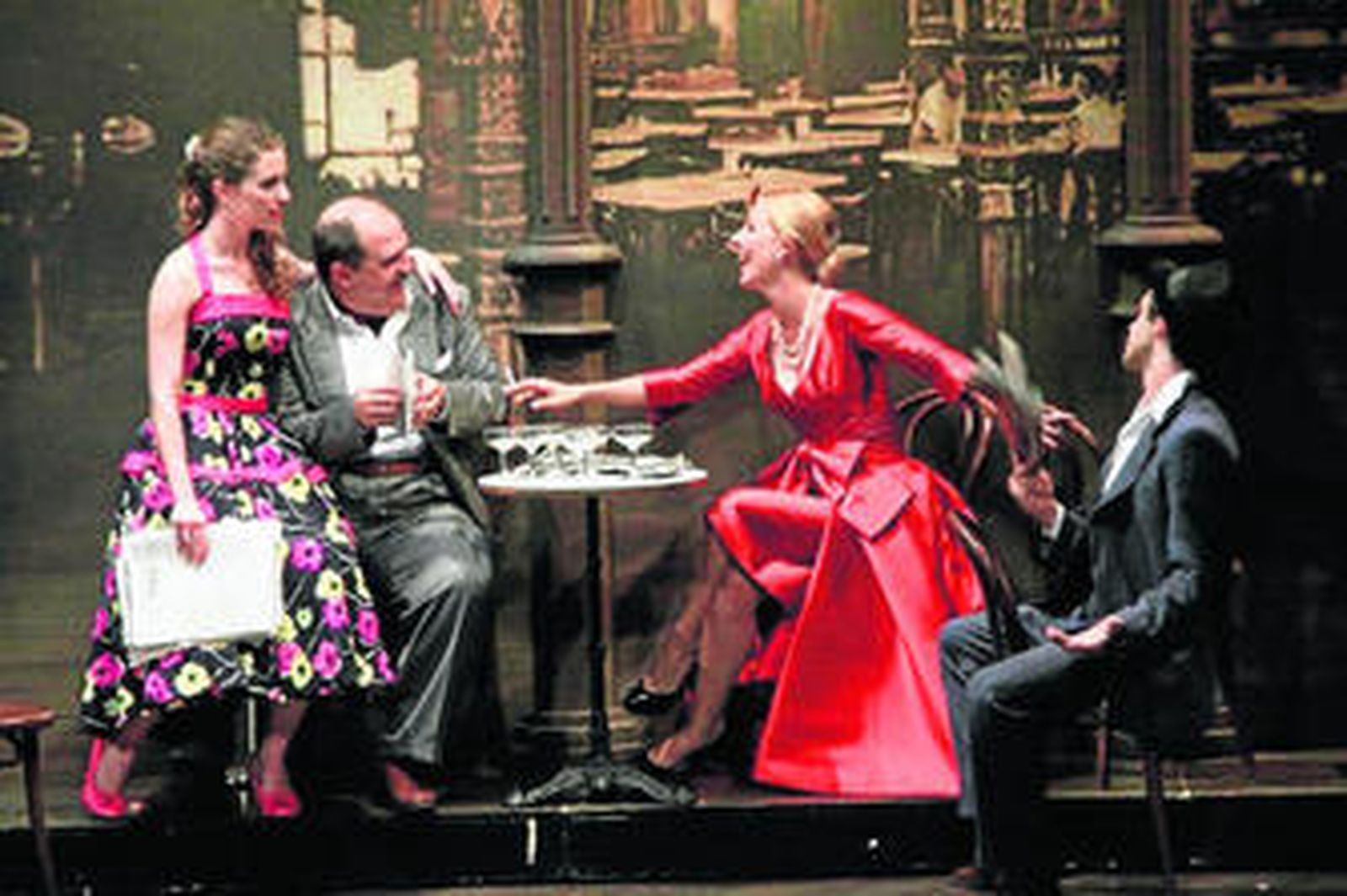 Una escena de la obra con Cayetana Guillén como gran protagonista.