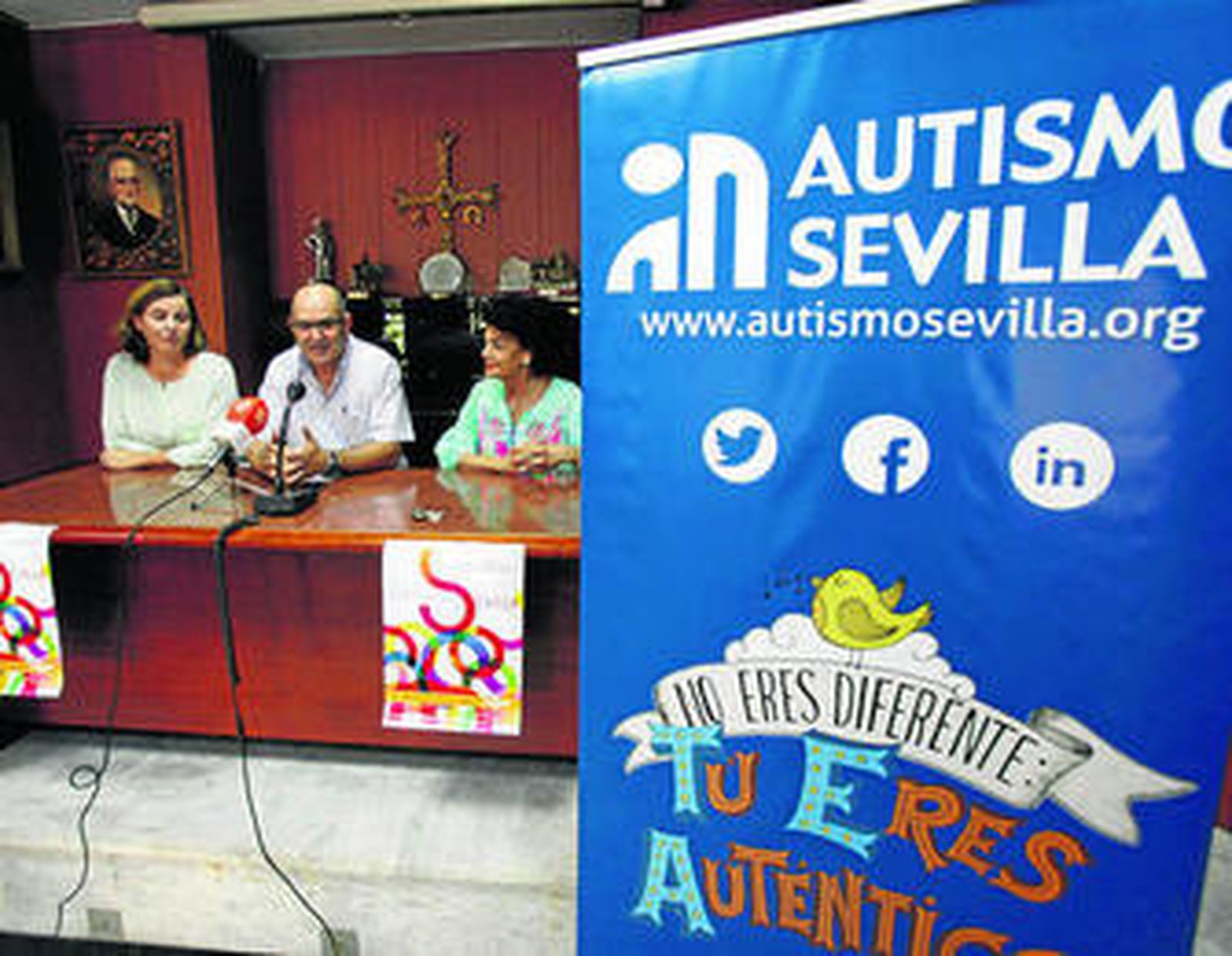 Presentación de la iniciativa solidaria en el Centro Asturiano.