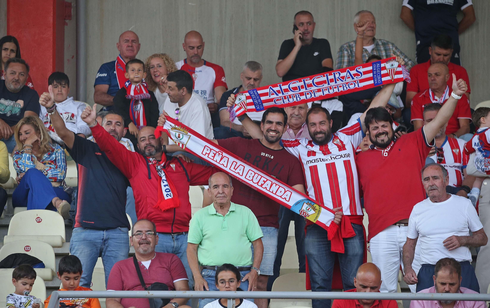 Búscate durante el partido Algeciras CF - Real Madrid Castilla en el Nuevo Mirador