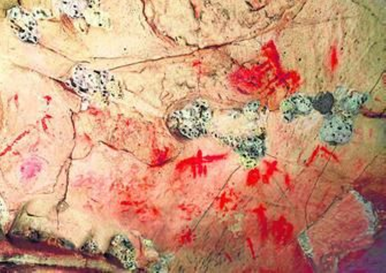 El panel principal de la cueva Ana Sandra.