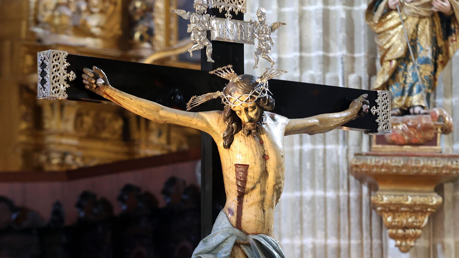 Imágenes de los besamanos y besapies del tercer domingo de cuaresma en Jerez