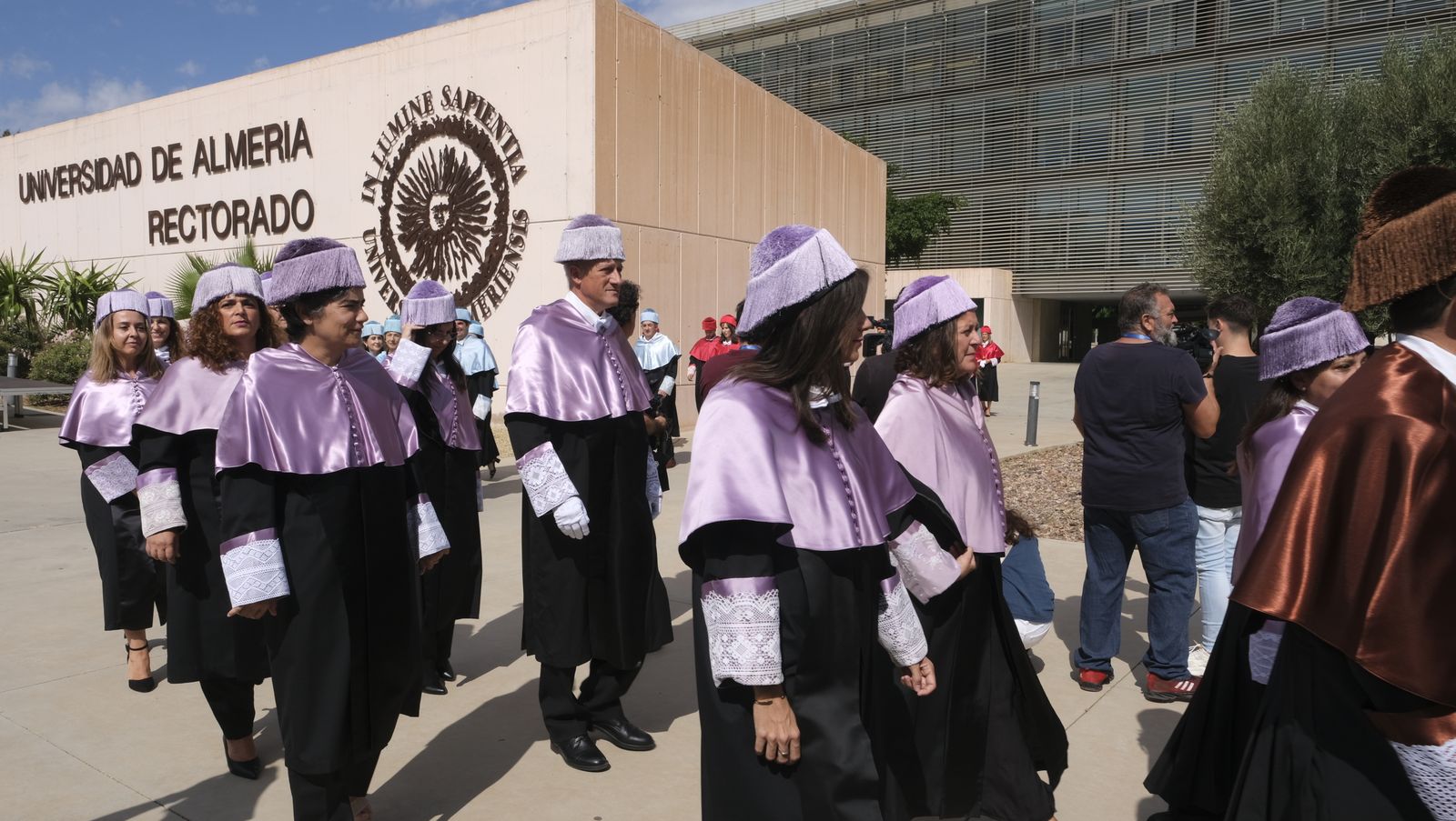 El Presidente de la Junta Juanma Moreno, inaugura el curso universitario andaluz en Almería