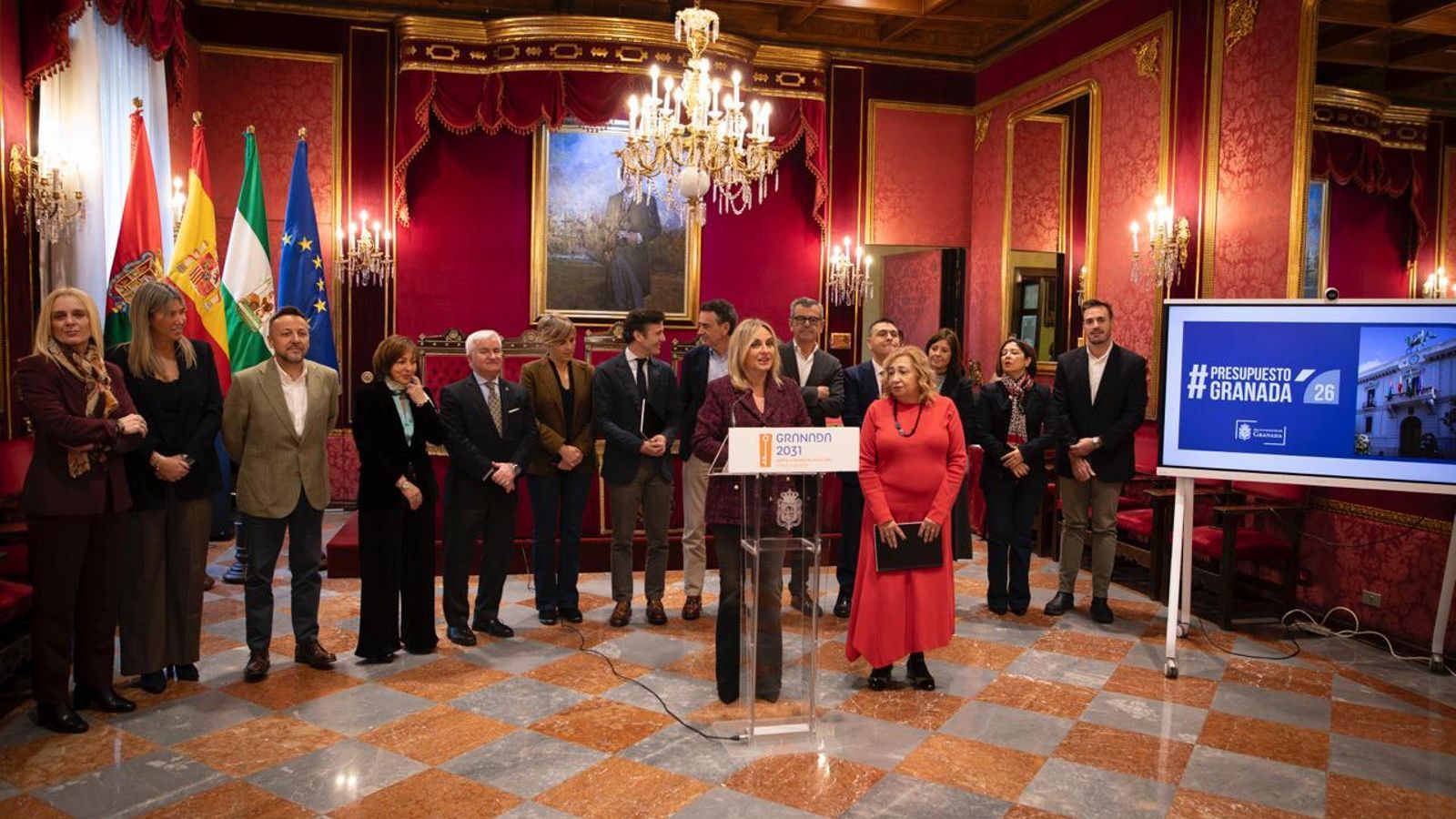 Presentación de las cuentas de 2026 con la alcaldesa y todo el equipo de concejales.