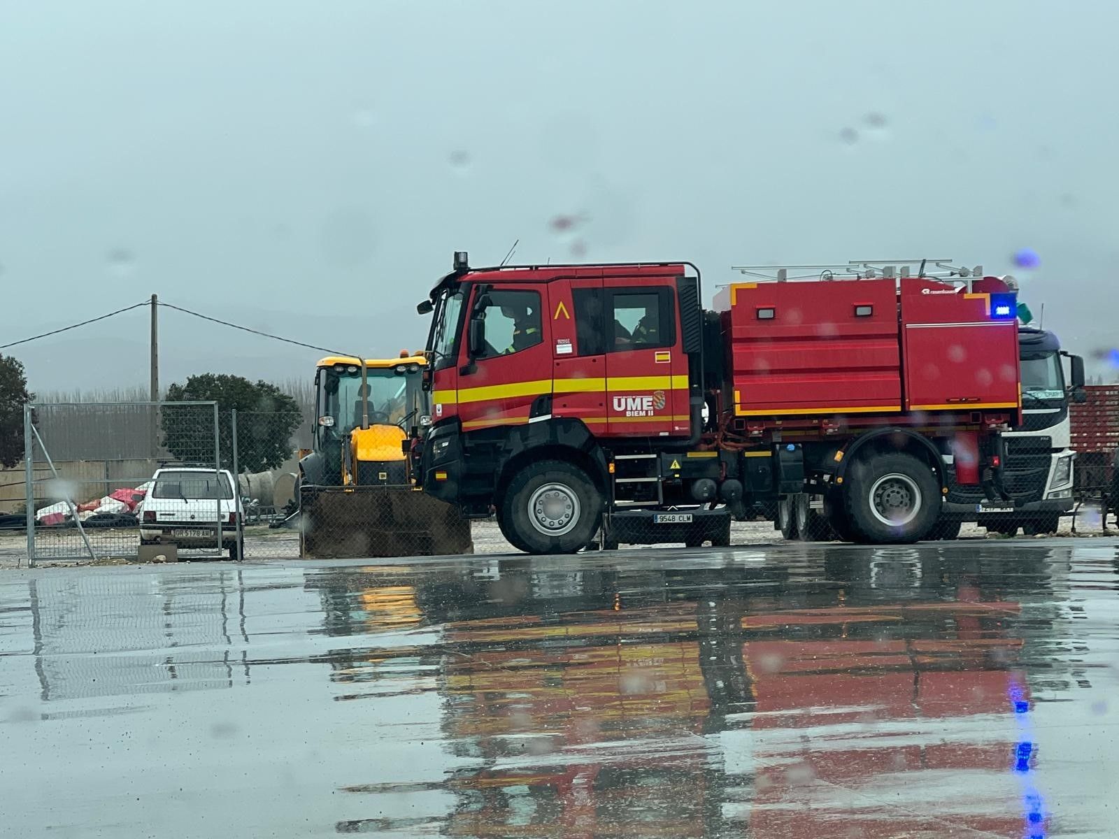 Imagen de una unidad de la UME operando en Huétor Tájar