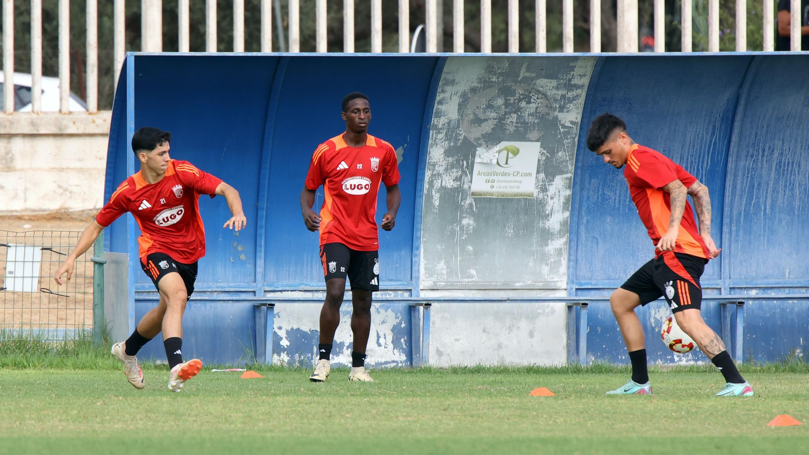 Imágenes del entrenamiento del Xerez CD en el 'Pepe Ravelo' de Chapín