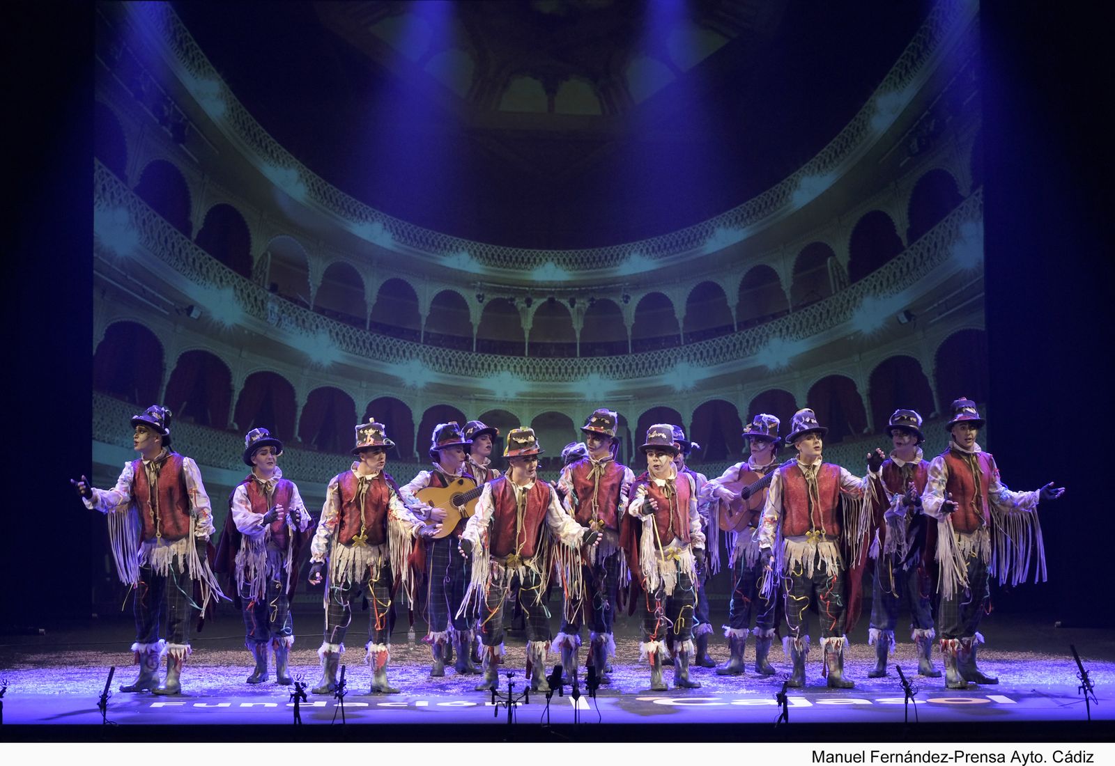 La comparsa 'El pequeño fantasma'