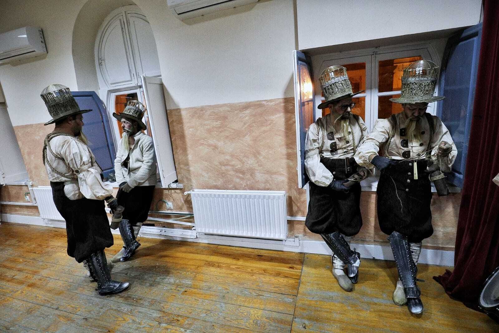 Comparsa 'La jaula de las locas'