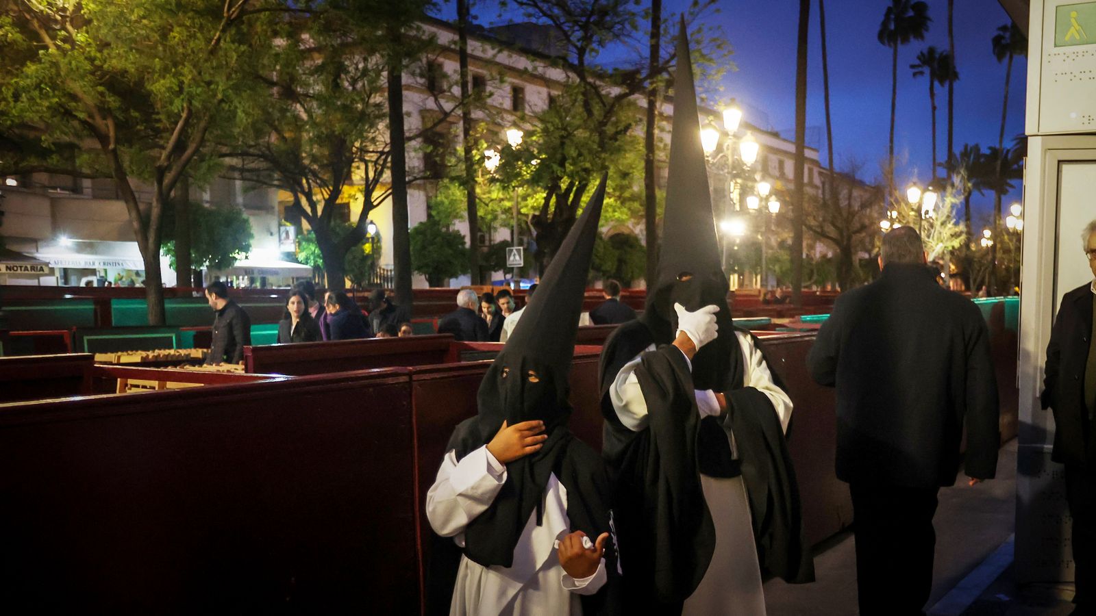 La Hermandad de la Oración en el Huerto de Jerez, en imágenes