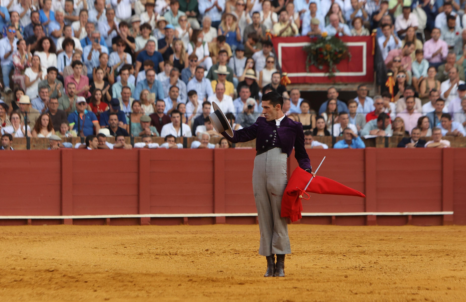 Fotos del Festival taurino a beneficio de l de la Hermandad del Rocío de Triana y de la Fundación Alalá