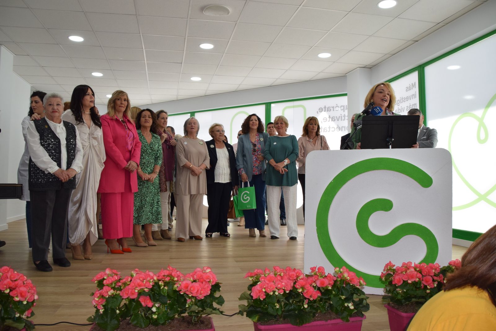 Inauguran la sede de la Asociación Española contra el Cáncer en Alhaurín de la Torre
