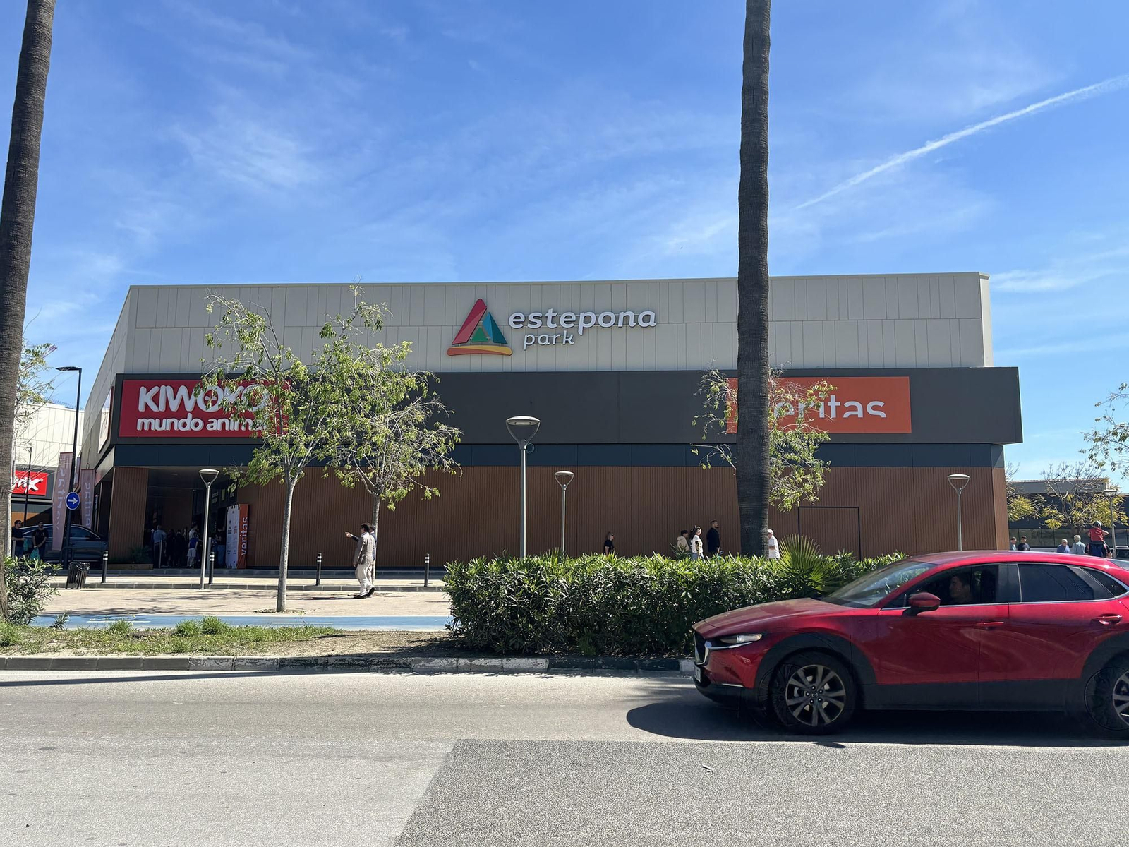 El nuevo parque comercial Estepona Park.