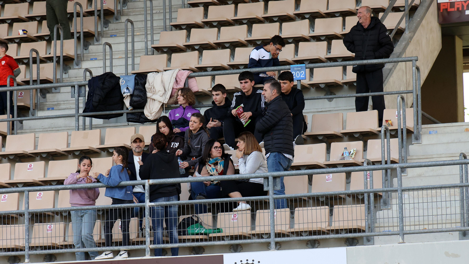 Búscate en el Xerez DFC - Sevilla C en Chapín