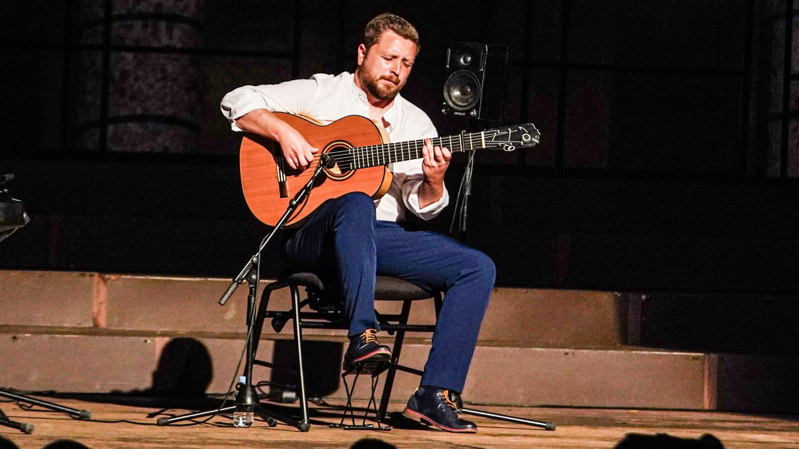Actuación de Alejandro Hurtado en el Festival de la Guitarra de Granada