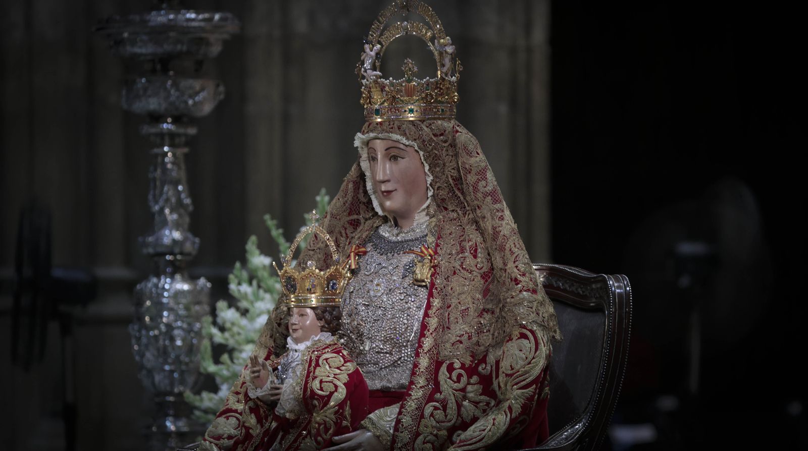 Imágenes de la festividad de la Virgen de los Reyes en la Catedral de Sevilla