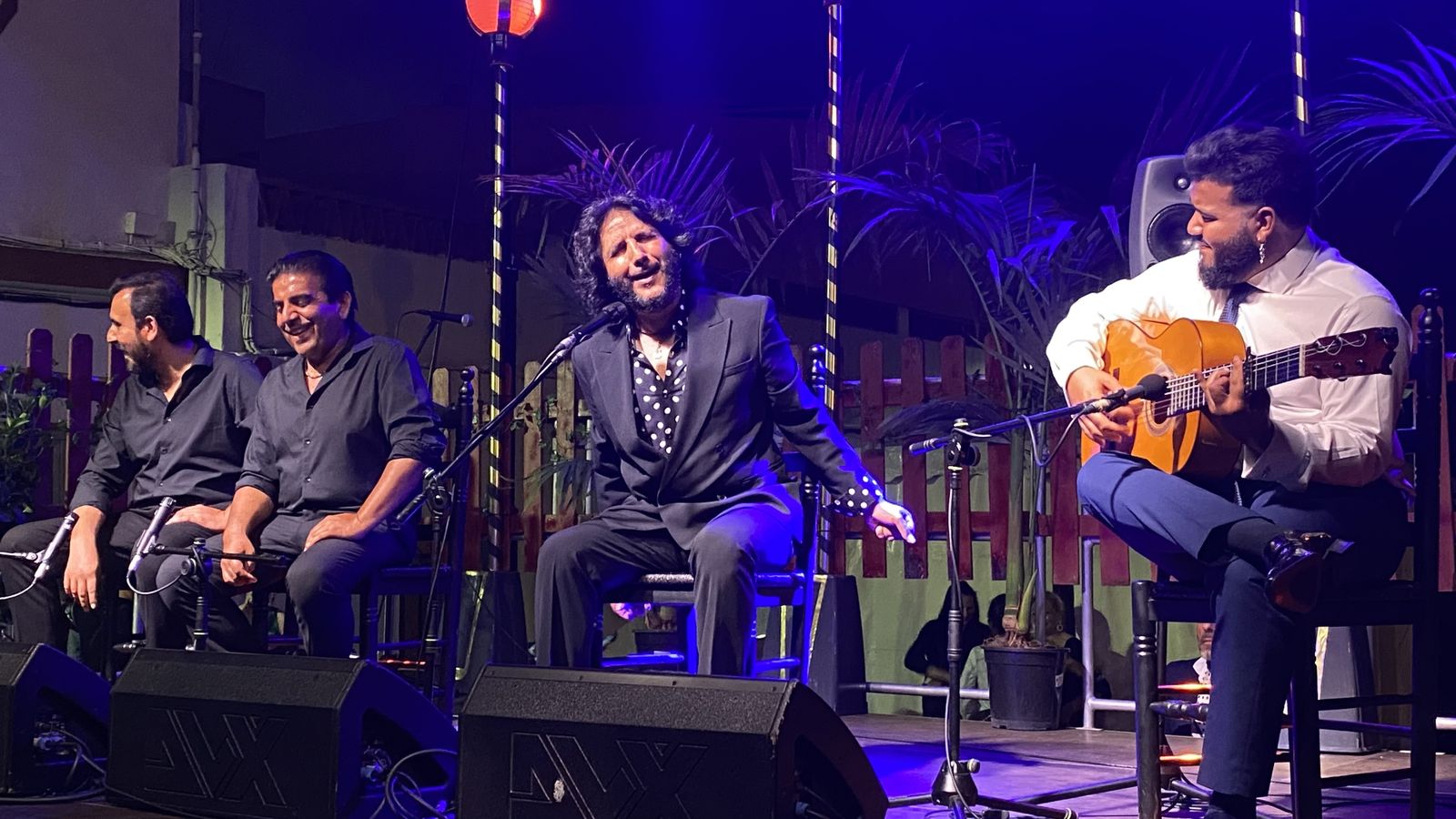Antonio Reyes, cantando en la IV Noche Flamenca del Barrio Alto