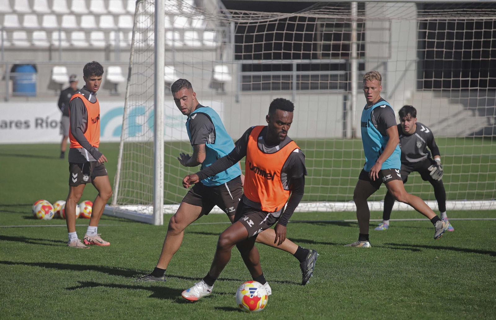 Fotos del entrenamiento de la Balona en el día de la Inmaculada Concepción