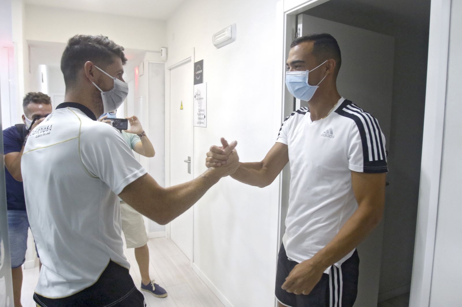 Los reconocimientos médicos del Córdoba CF, en imágenes