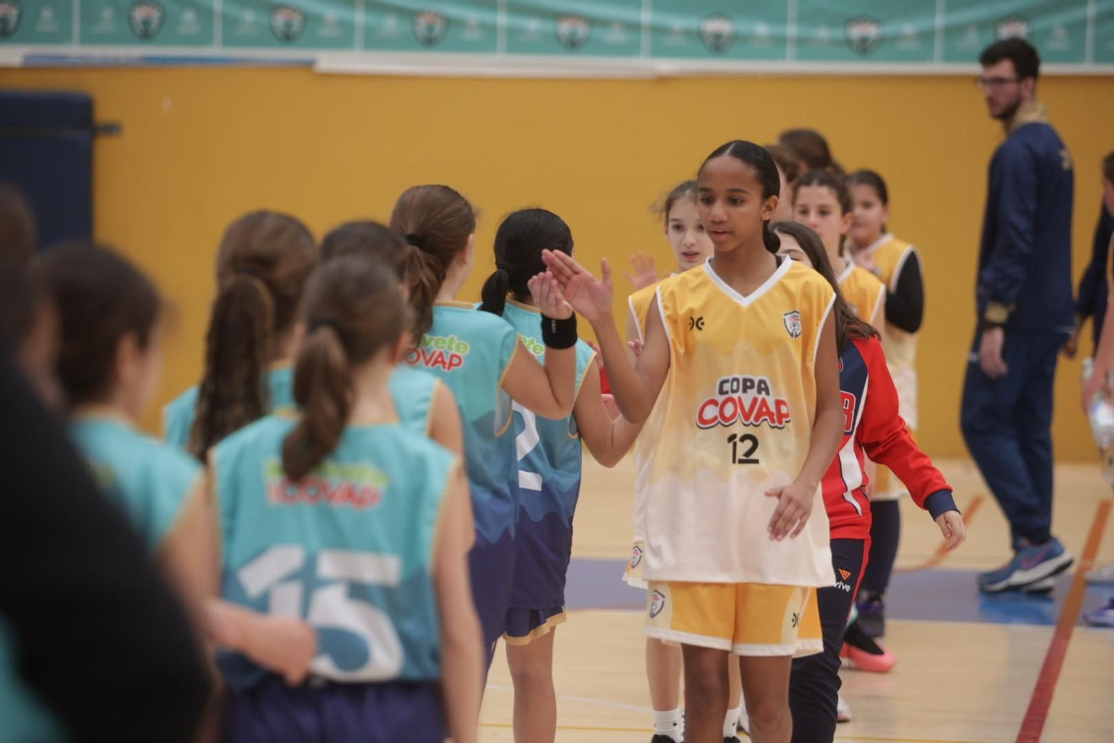 Copa COVAP en Martos: deporte, hábitos saludables y gestión emocional, en imágenes