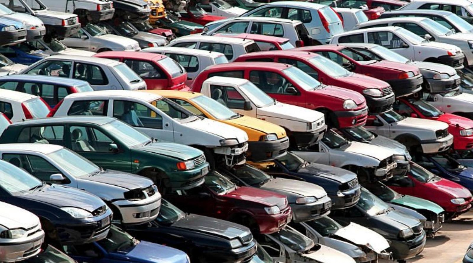 Ahorra con piezas de desguace para tu coche