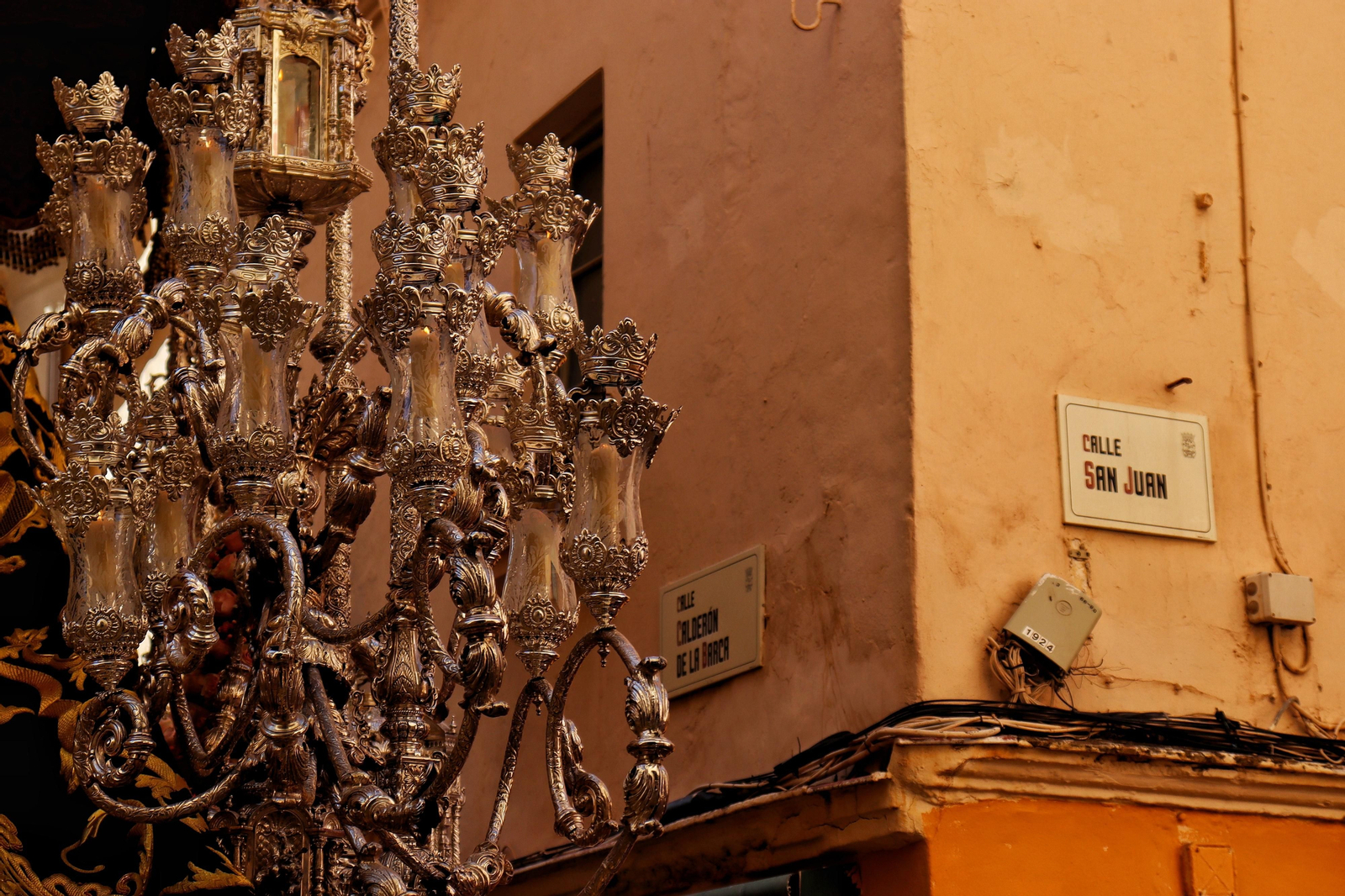 Las fotos de Lágrimas y Favores en su procesión del Domingo de Ramos en Málaga