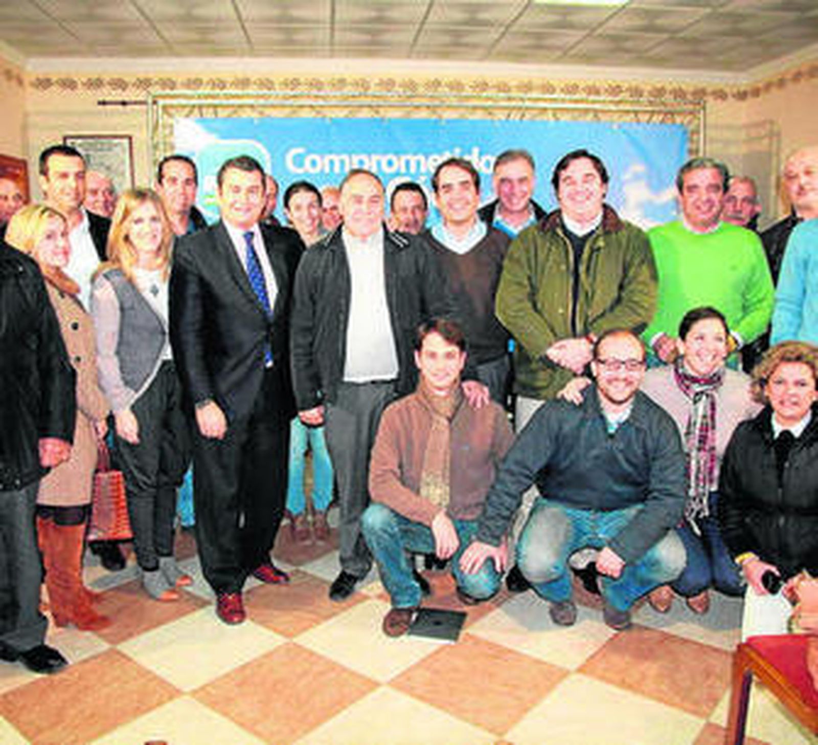 Los dirigentes del PP durante el último congreso local.
