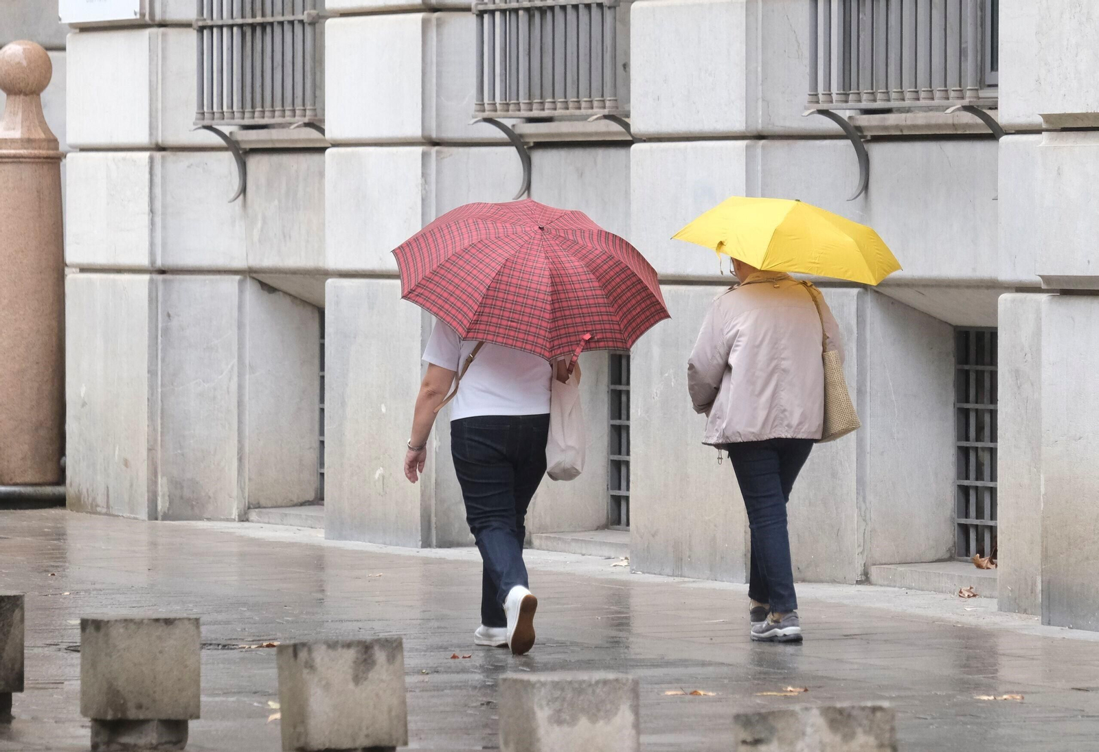 La lluvia regresa a Córdoba, en imágenes