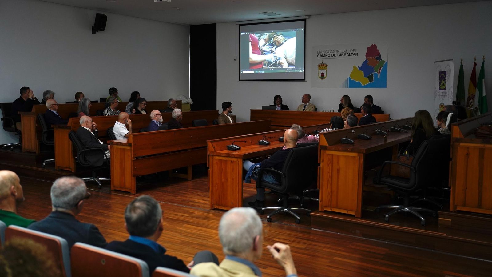 Fotos de la presentación de la revista Almoraima número 62 en Mancomunidad