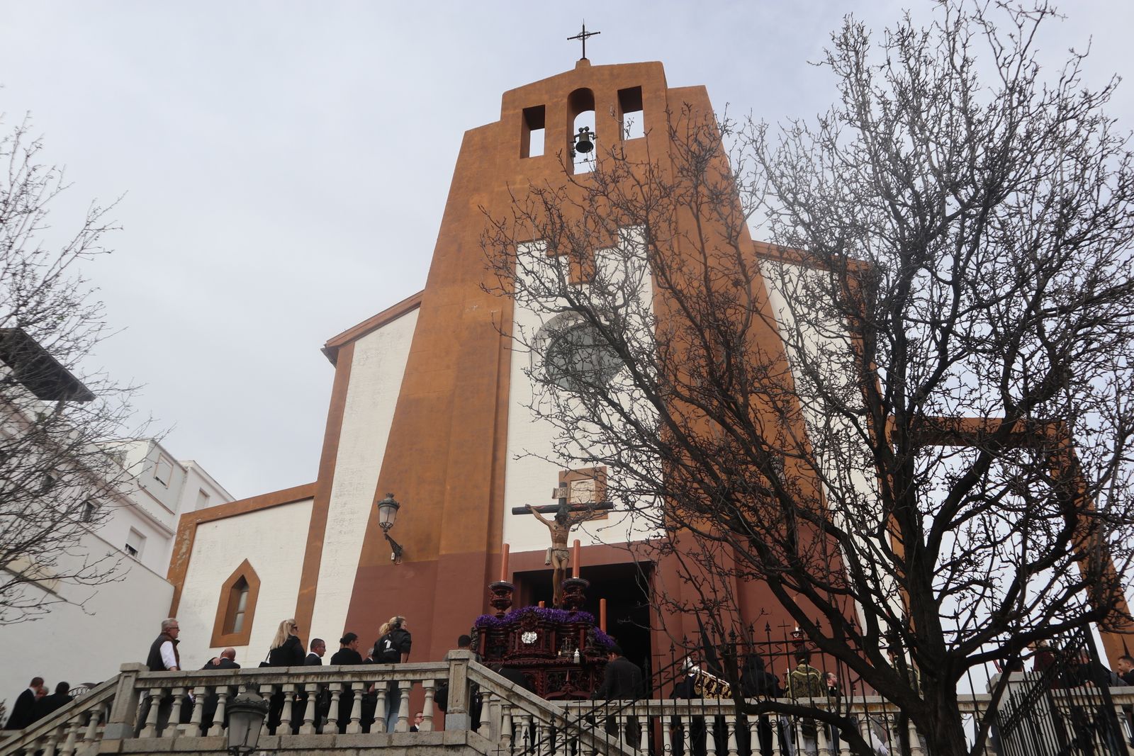 Martes Santo: Hermandad de Los Estudiantes, Huelva