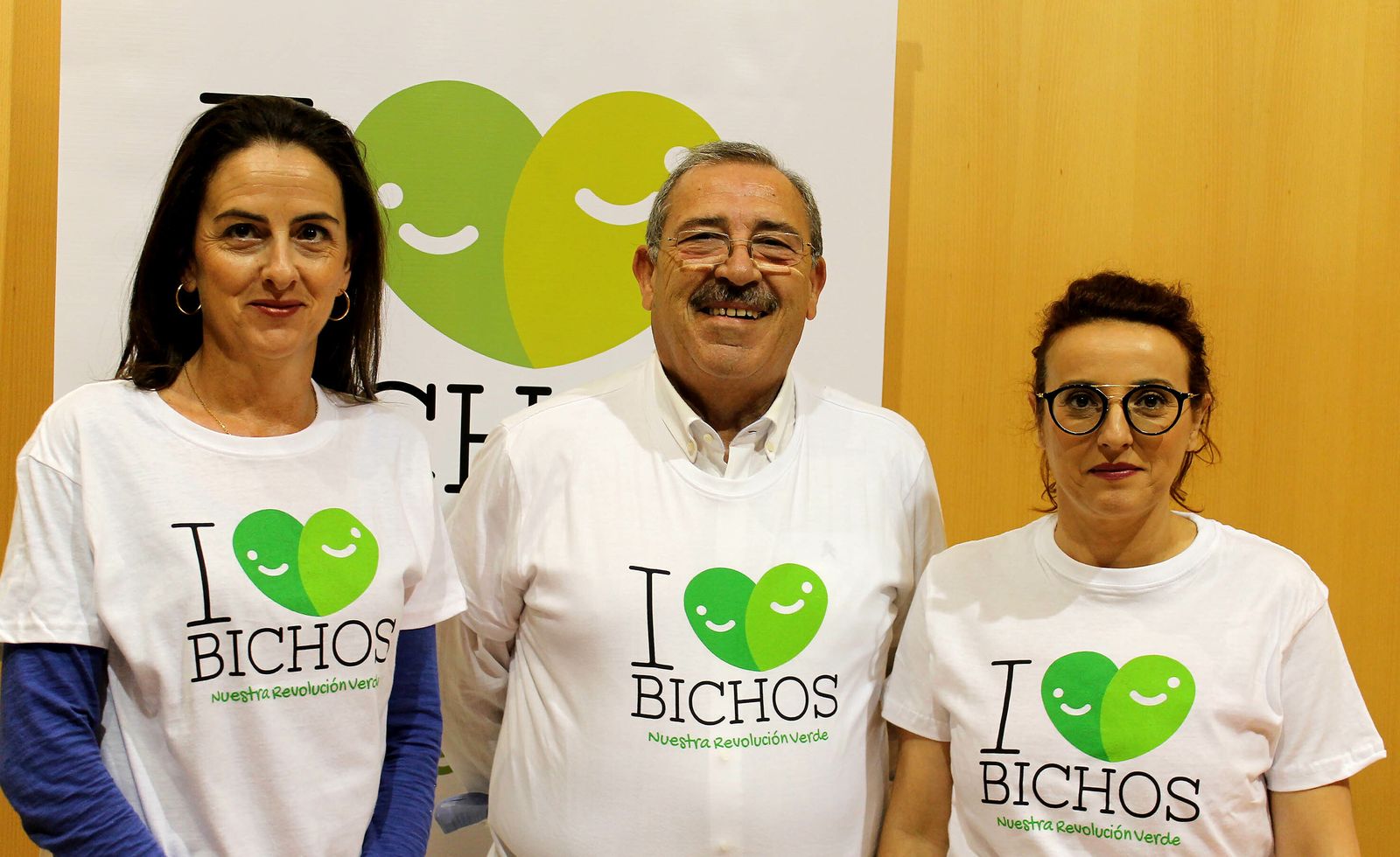 Aránzazu Martín, Francisco Góngora y María José Pardo, en la presentación de la campaña ‘I love bichos’.