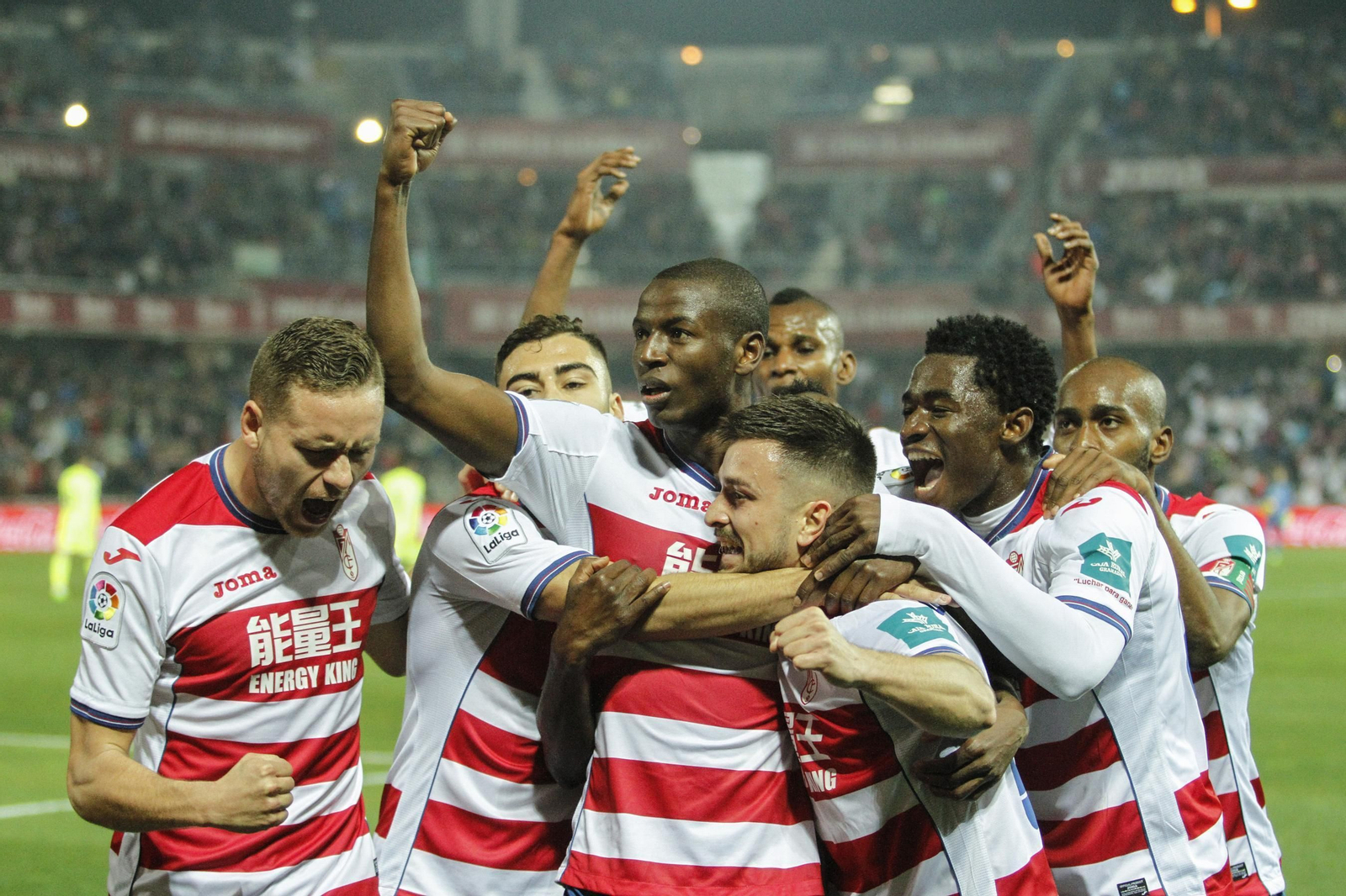 La plantilla fue una piña en la celebración del segundo gol contra el Betis.