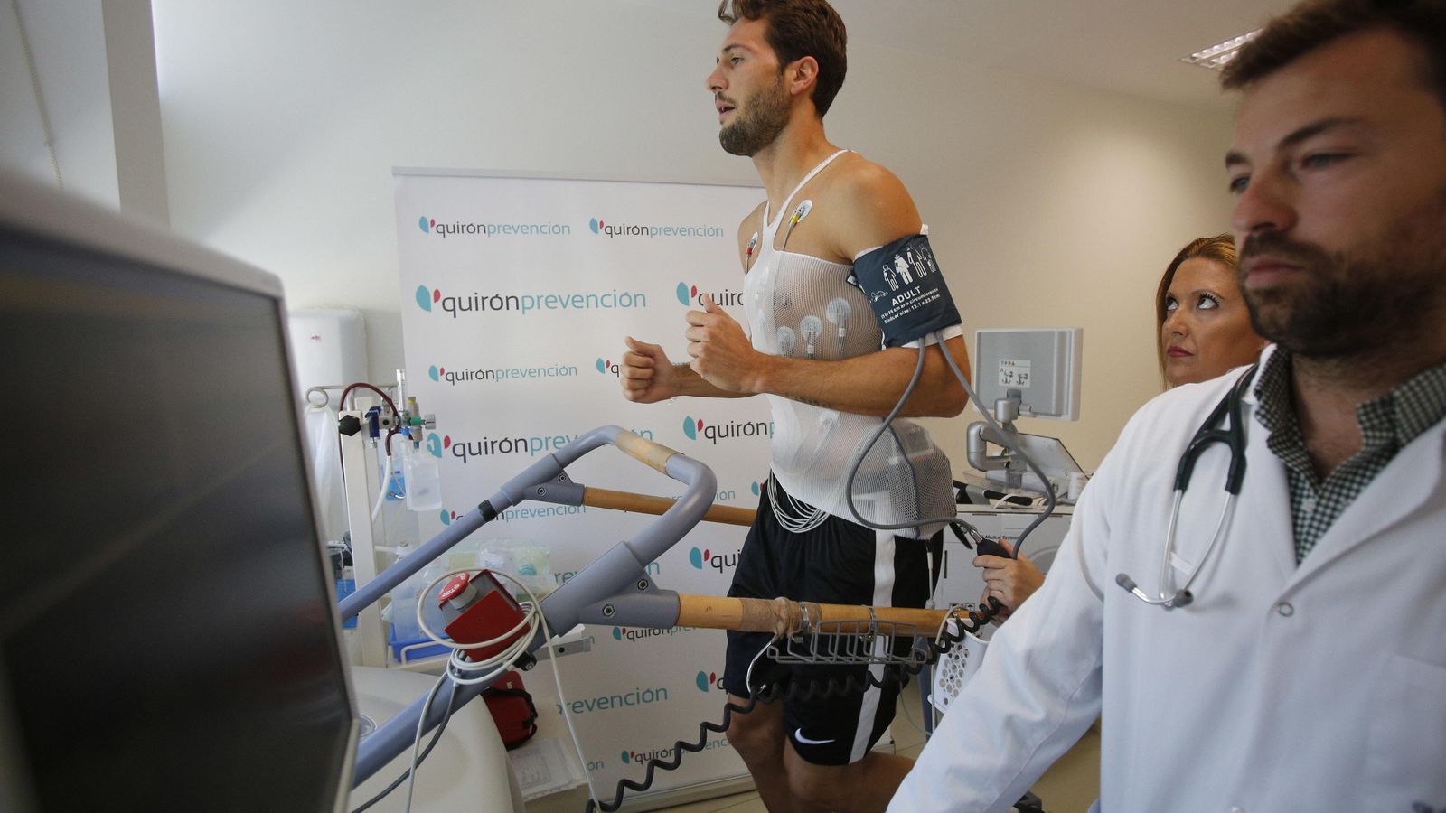 Franco Vázquez, durante las pruebas médicas.