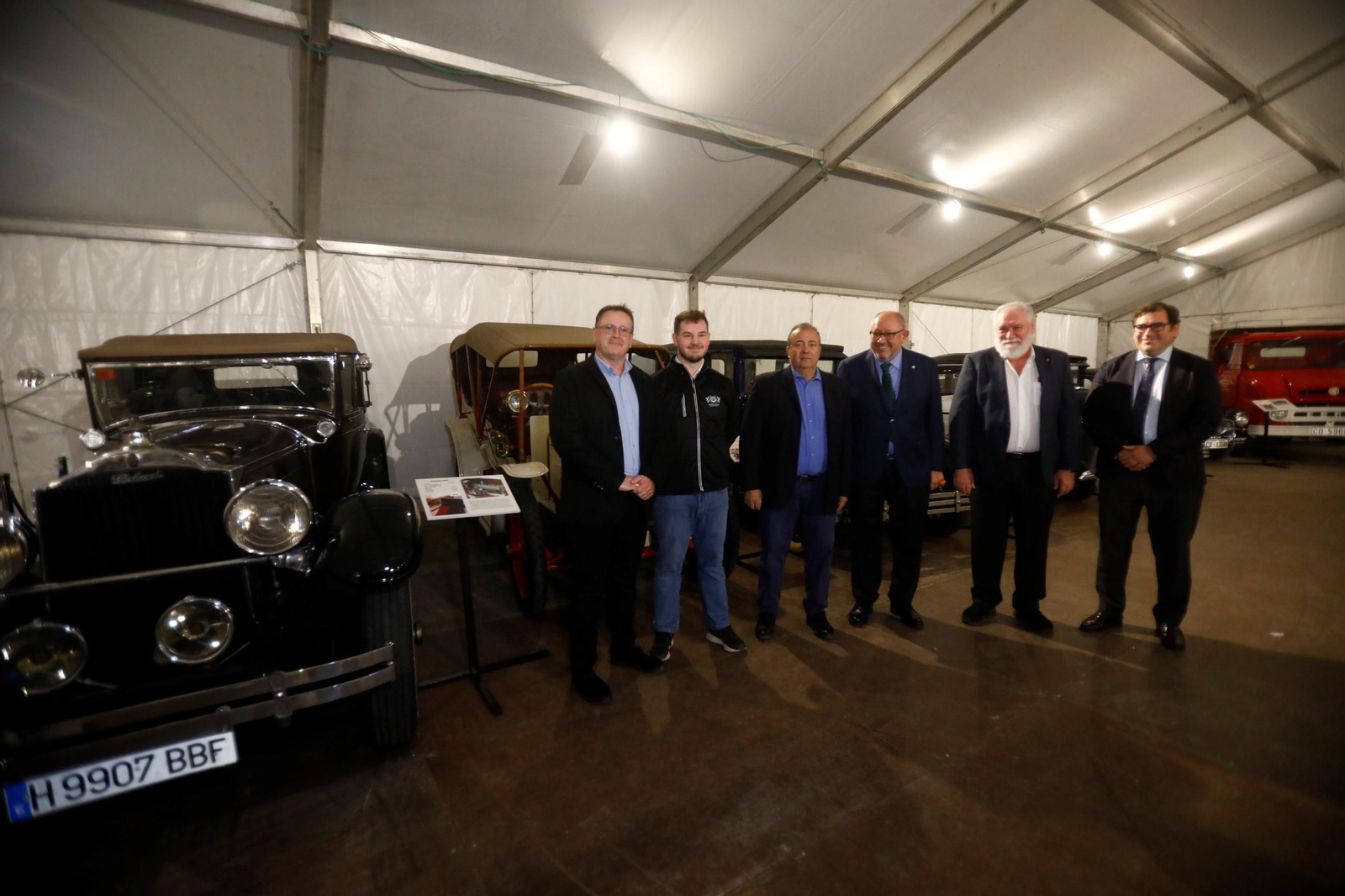 Un paseo en imágenes por la Exposición de la Historia del Automovilismo en Córdoba