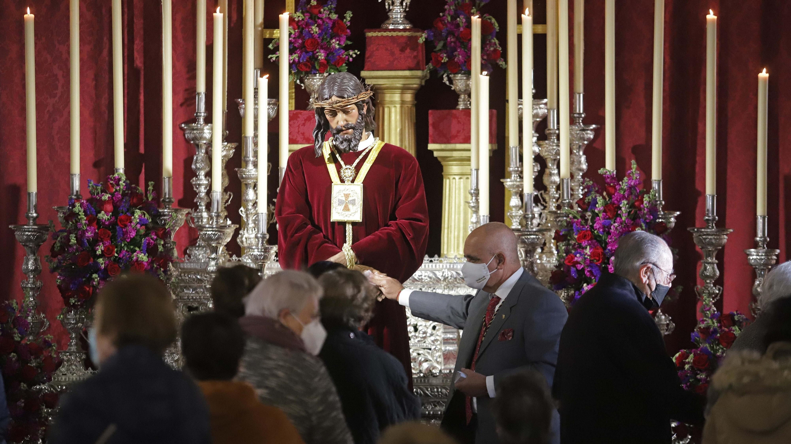 Fotos de la veneración al Cristo de Medinaceli en Algeciras