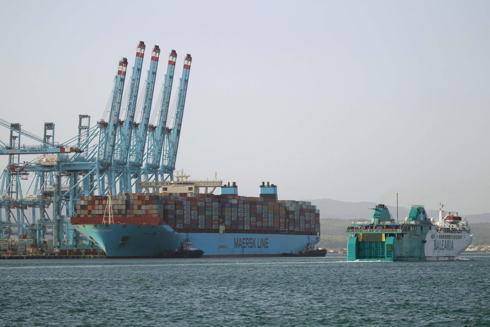 El 'Mary Maersk ', en el puerto de Algeciras.