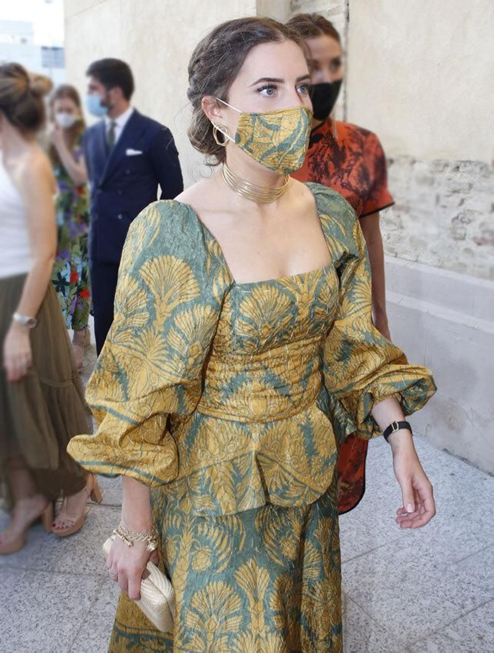 El modelo que lució Lady Aguacatte en el bautizo, en el que ejerció de madrina.