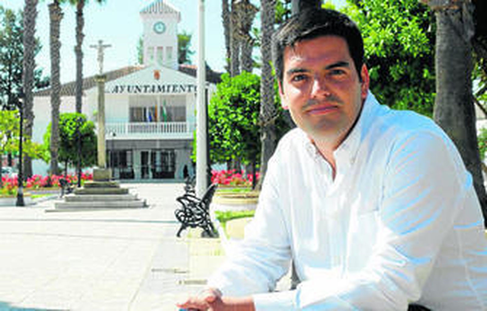 El alcalde de Espartinas, José María Fermández.