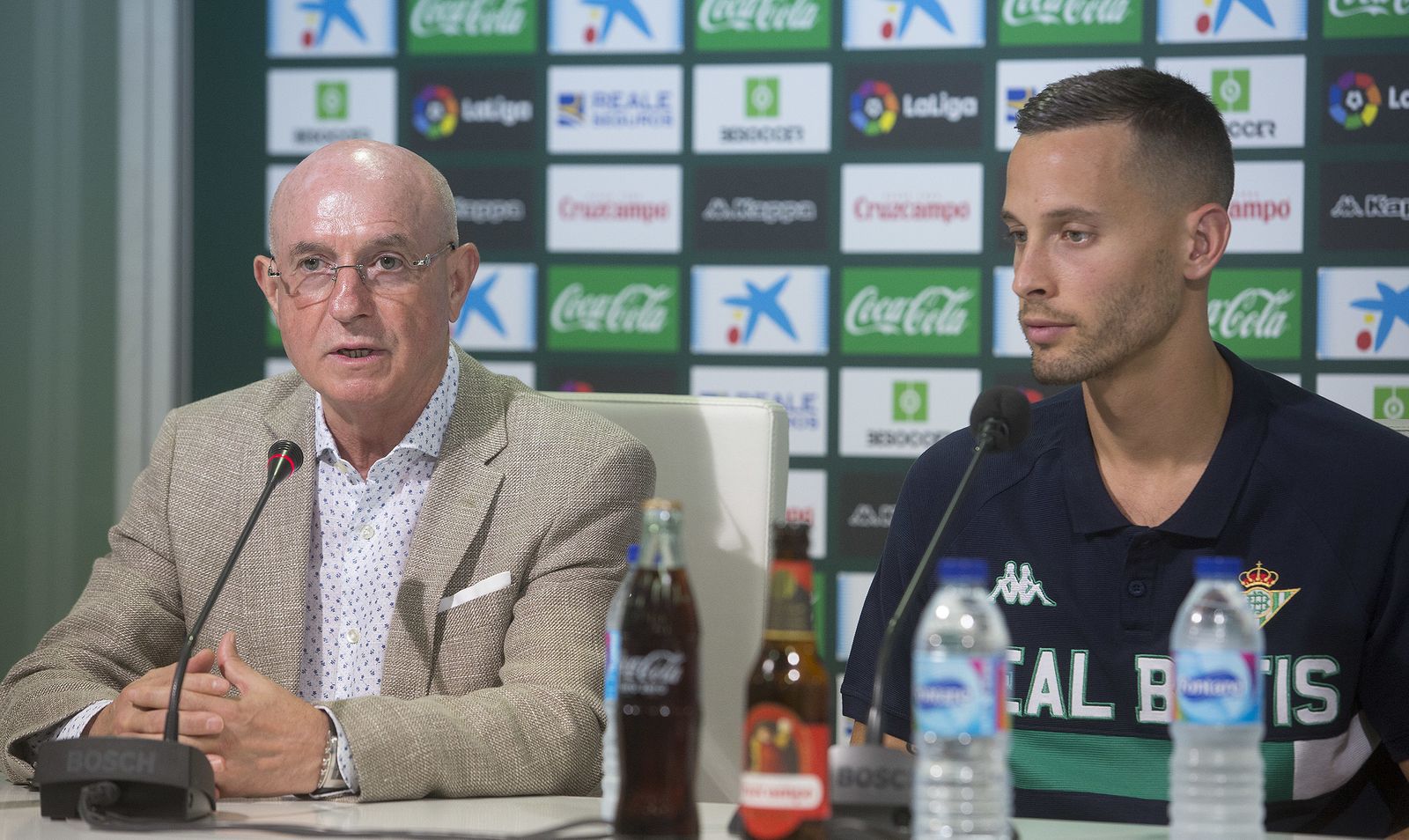 Serra Ferrer junto a Canales en su presentación.