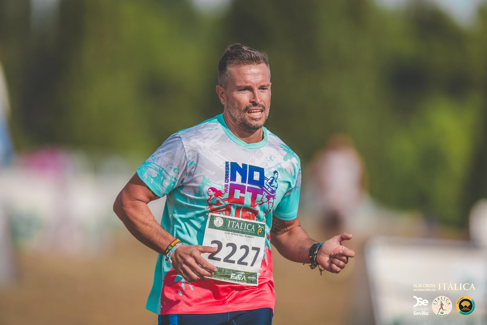 Búscate en las fotos del Cross de Itálica 2025 | 3