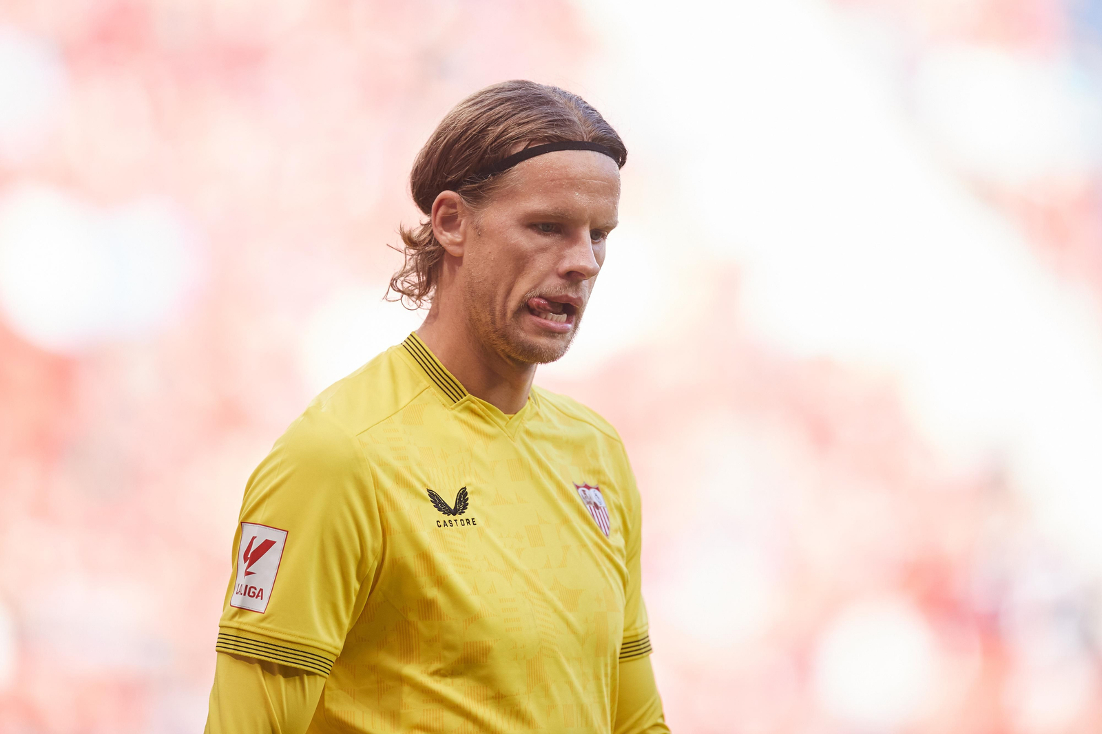 Orjan Nyland, durante su debut como titular con el Sevilla.