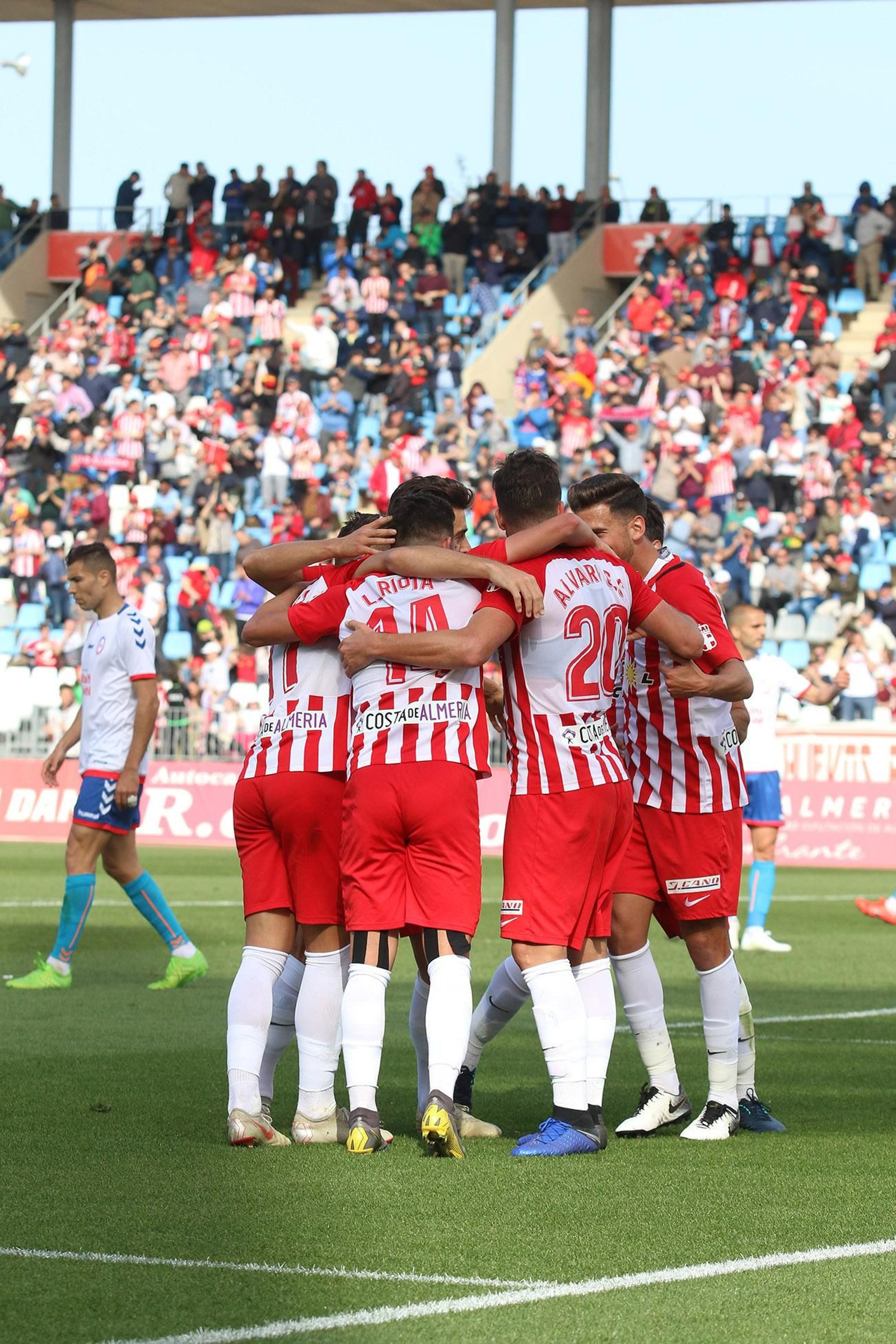 Las imágenes del Almería-Rayo Majadahonda