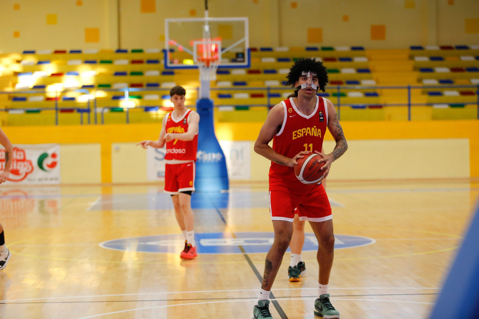 Las fotos de la segunda jornada del torneo Internacional U20 de baloncesto de La Línea
